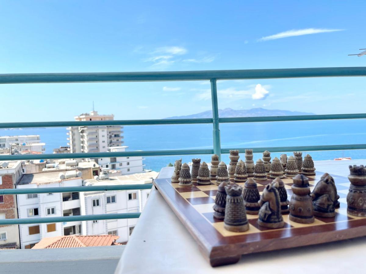 Ernest * Sarandë