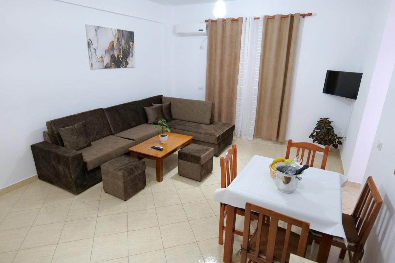 Ernest Apartment *
