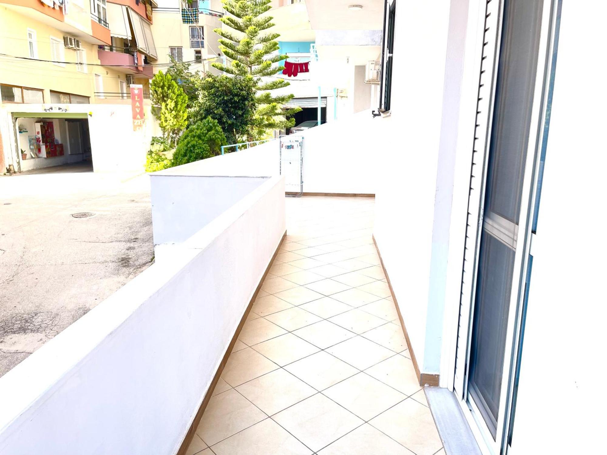 Apartment Ernest Sarande